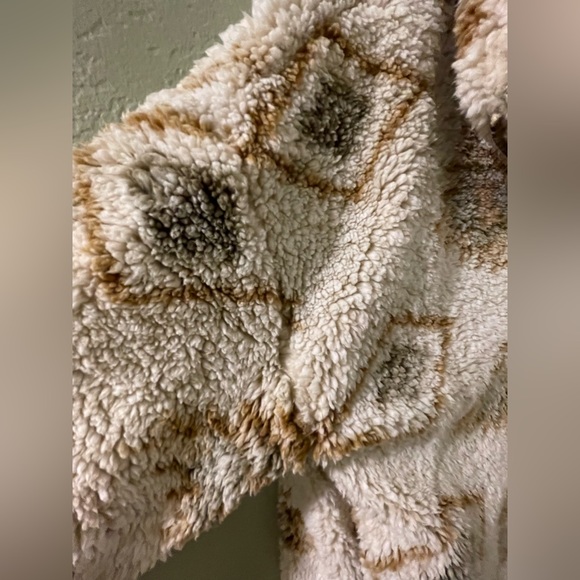 Thread & Supply Wubby 1/4 zip - Picture 2 of 8